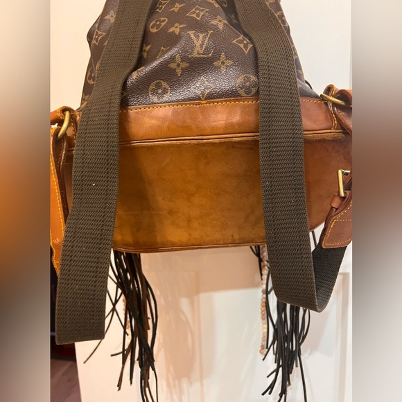Vintage boho Louis Vuitton bag - Picture 5 of 8